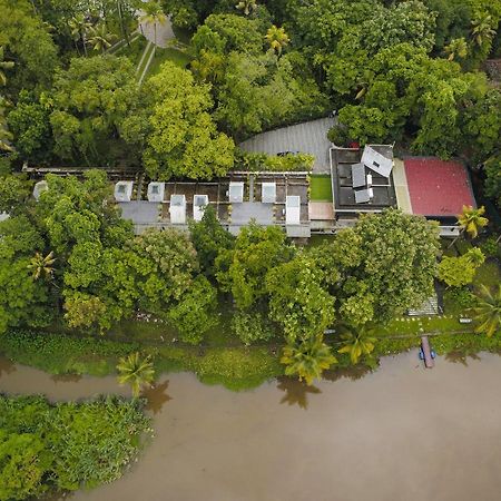 S River Resorts Kochi Kültér fotó