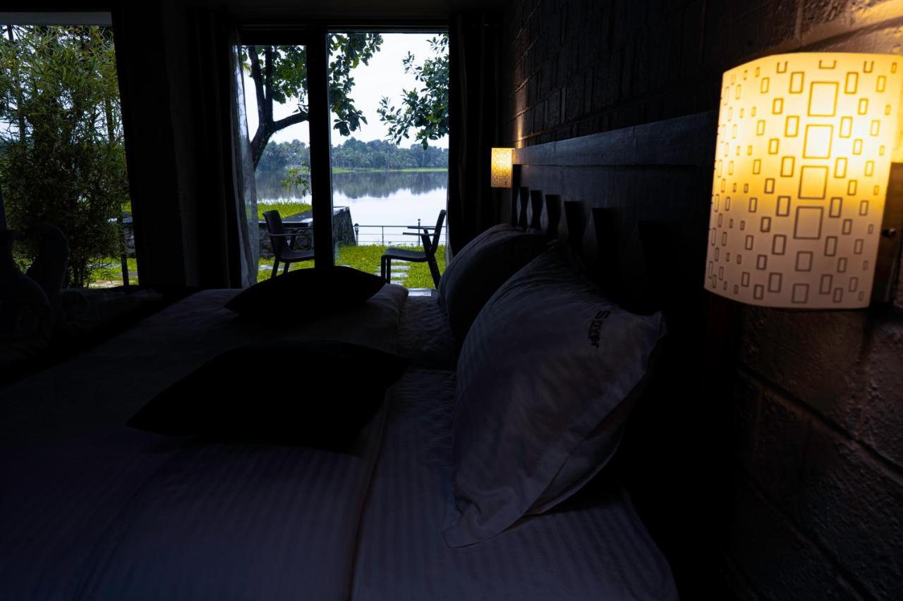 S River Resorts Kochi Kültér fotó