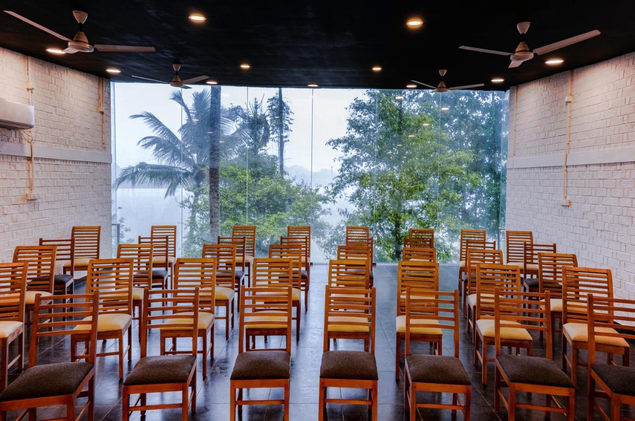 S River Resorts Kochi Kültér fotó