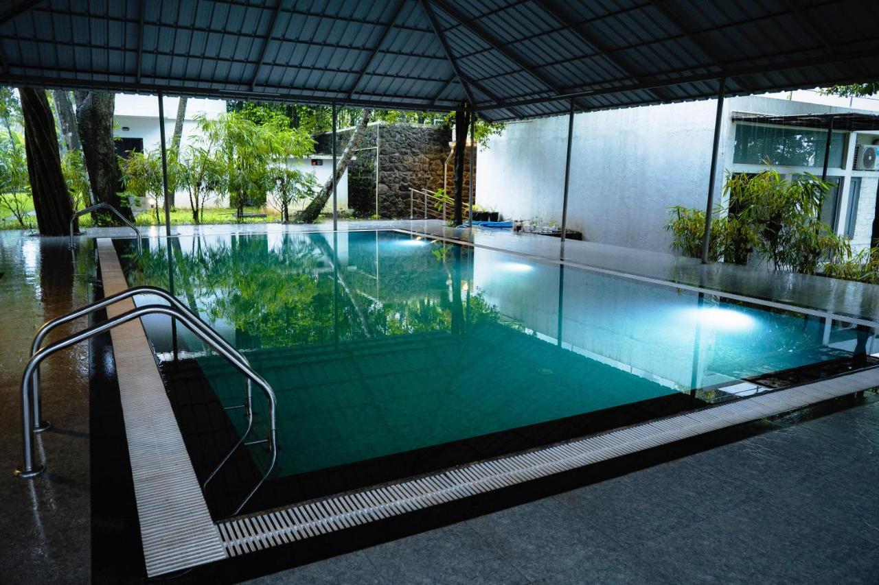 S River Resorts Kochi Kültér fotó